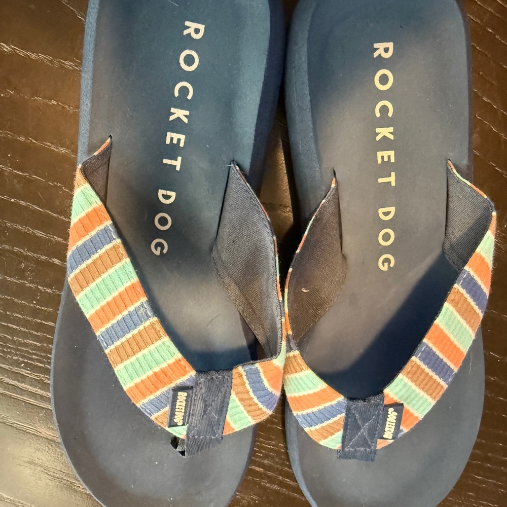 Rocket Dog Multicolor Striped Sandals